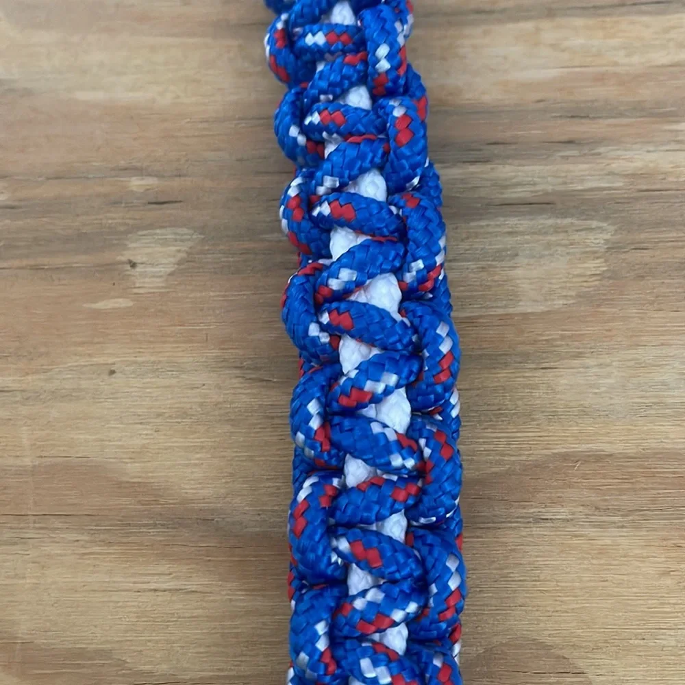 Handmade paracord dog leash - Picture 6 of 6